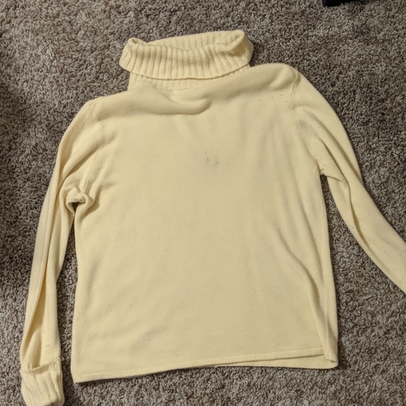 Lemon Yellow Long Sleeve Sweater - Picture 2 of 3